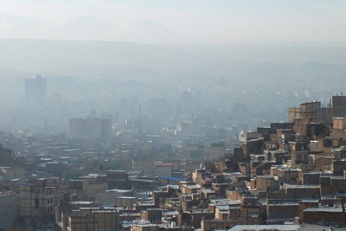 بر اساس اعلام اداره کل آموزش و پرورش استان آذربایجان شرقی به خاطر تداوم آلودگی هوا، تعطیلی مدارس فردا تبریز ۱۳ دی اعلام شد.