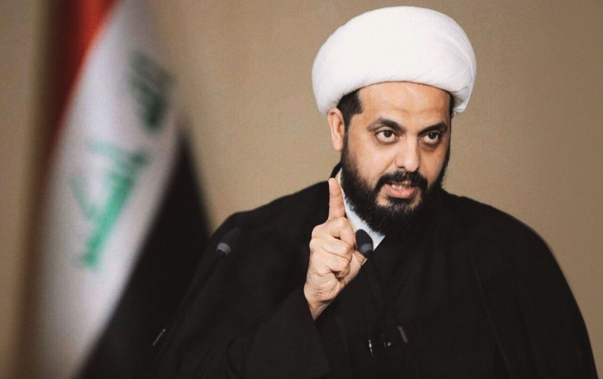 دبیرکل عصائب اهل الحق عراق تاکید کرد: عهد می‌بندیم انتقام خون فرماندهان پیروزی را بگیریم و ترامپ تاوان ترور شهید سلیمانی و المهندس را خواهد داد.