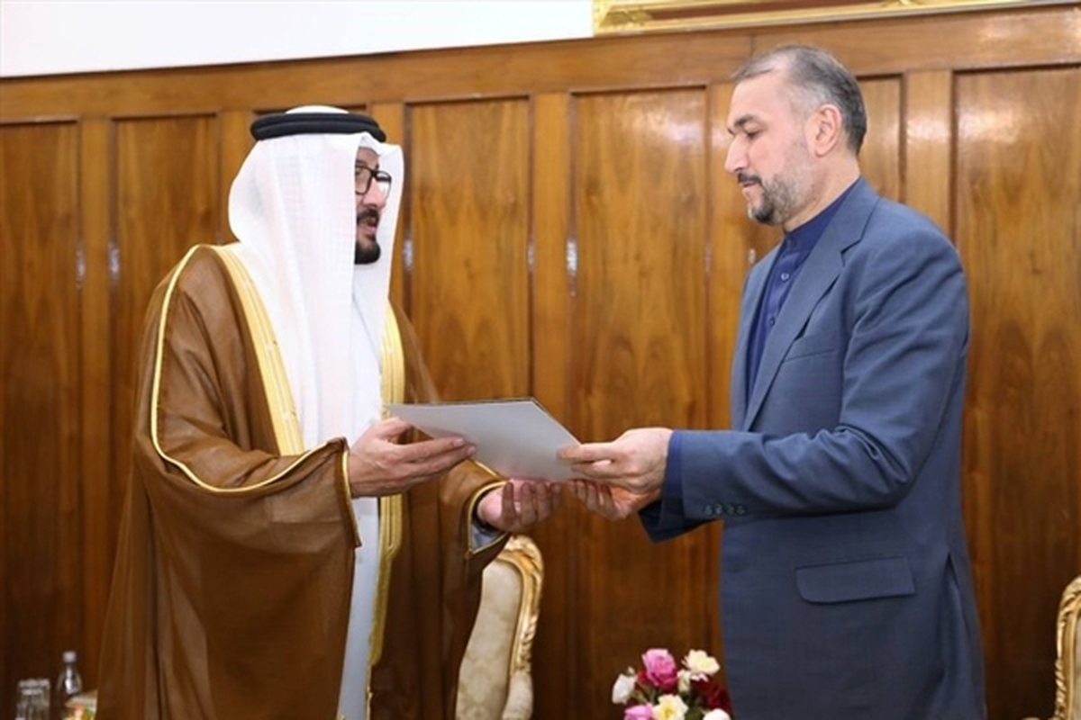 پیام وزیر خارجه امارات از طریق سفیر این کشور در تهران به حسین امیرعبداللهیان وزیر امور خارجه جمهوری اسلامی ایران تسلیم شد.