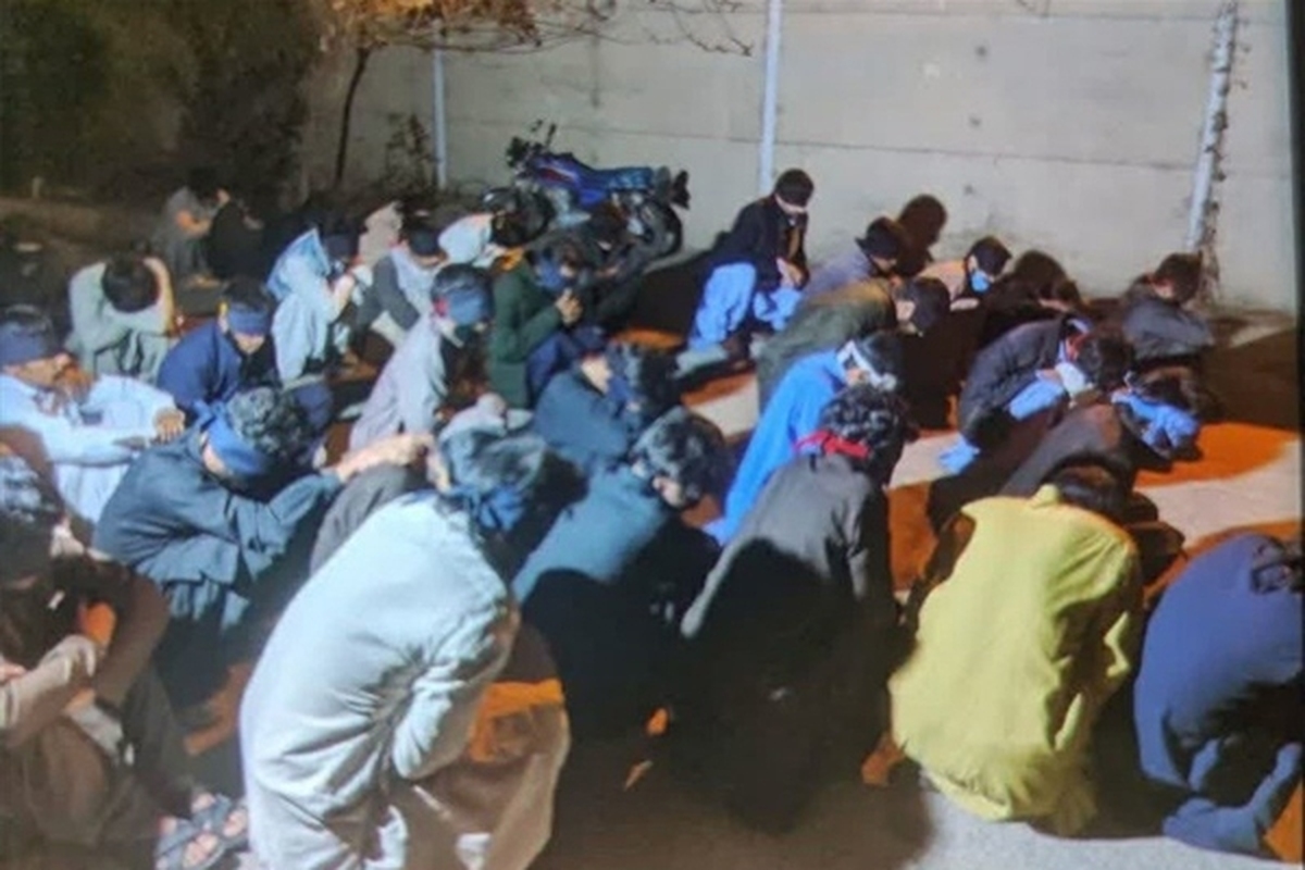 بیش از ۱۰۰ نفر از اراذل اوباش و سارقان مسلح و اتباع بیگانه غیرمجاز در زاهدان دستگیر شدند.