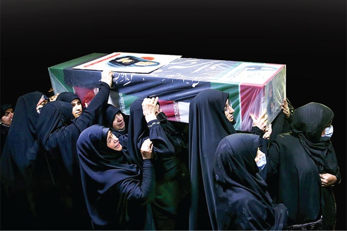وقتی از عاشورای حسینی سخن می‌گوییم، نمی‌شود و نمی‌توان نقش زنان را نادیده گرفت؛ بانوانی که در نقش مادران و همسران شهدا تاریخ را تا ابد وام‌دار خود کردند.