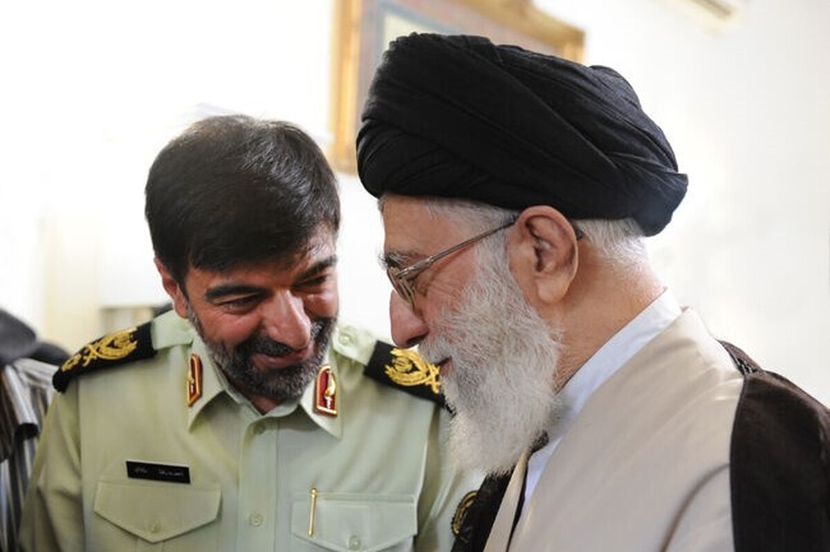 سردار سرتیپ رادان با حکم فرمانده معظم کل قوا به فرماندهی کل انتظامی جمهوری اسلامی ایران منصوب شد.