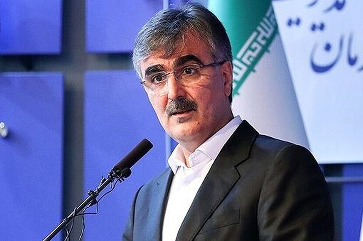رئیس کل بانک مرکزی گفت: سیاست‌های کلی بانک مرکزی در حوزه ارز، سیاست ثبات بخشی به بازار بوده و در سال آینده هم با هم‌فکری مجلس در قانون بودجه جایگاه آن را مشخص خواهیم کرد.