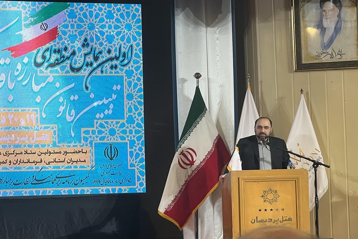مدیر کل پیشگیری ستاد مبارزه با قاچاق کالا و ارز گفت: در تعریف جدید از ورود و خروج جنس قاچاق، مهم‌ترین و بدترین آسیبی که به اقتصاد می‌زند، آشفتگی در آمار و اطلاعات اقتصادی است.