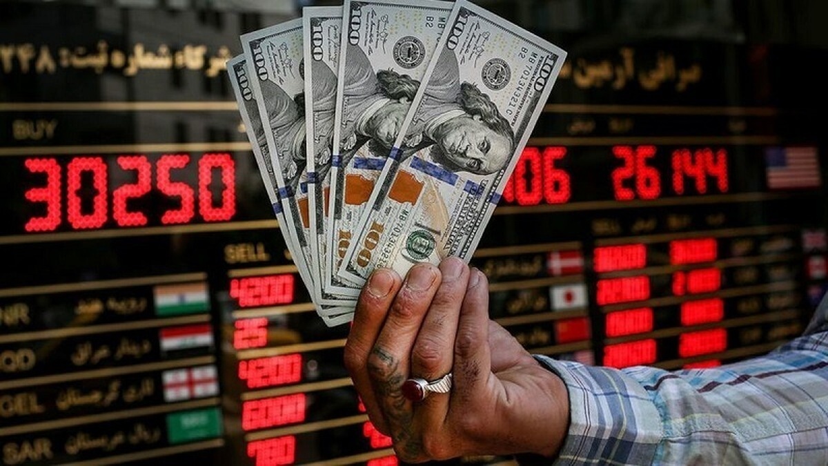 قیمت ارز‌هایی نظیر دلار و یورو امروز یکشنبه، ۱۷ دی ۱۴۰۱، در بازار ارز همچنان ثبات خود را حفظ کرده است.