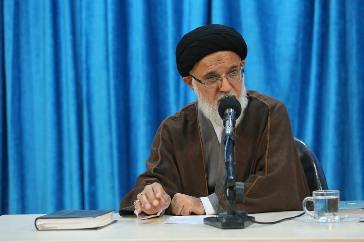 سیدمحمدمهدی میرباقری، عضو مجلس خبرگان رهبری در هفدهمین همایش کشوری ستاد فرهنگی فجر انقلاب اسلامی گفته است: در اینکه در آستانه یک تحول در مقیاس جهانی قرار داریم بین اندیشمندان داخلی و خارجی اختلاف نظری وجود ندارد. بنابراین باید برای نقش‌آفرینی در آینده جهان آماده شویم.