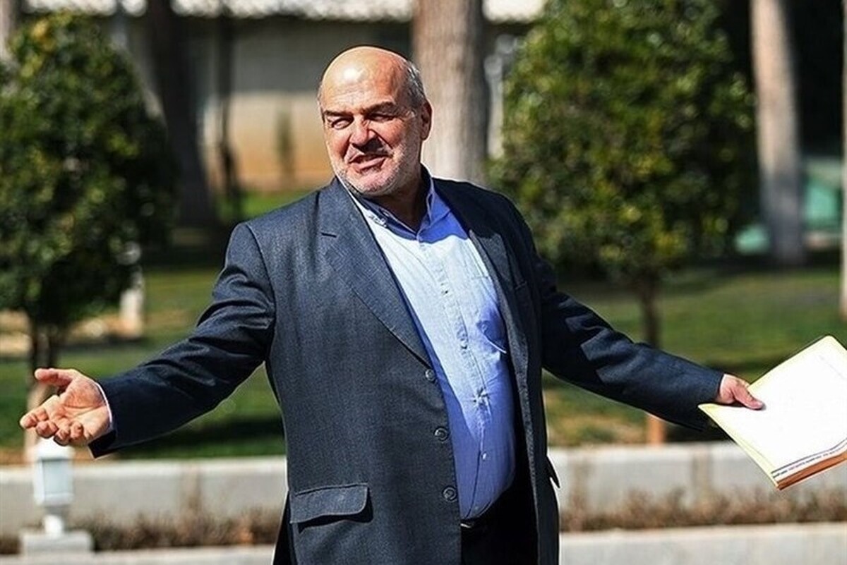 عیسی کلانتری متولد سال ۱۳۳۱ در مرند، معاون رئیس‌جمهور و رئیس سازمان حفاظت محیط‌زیست در دولت دوازدهم بود.