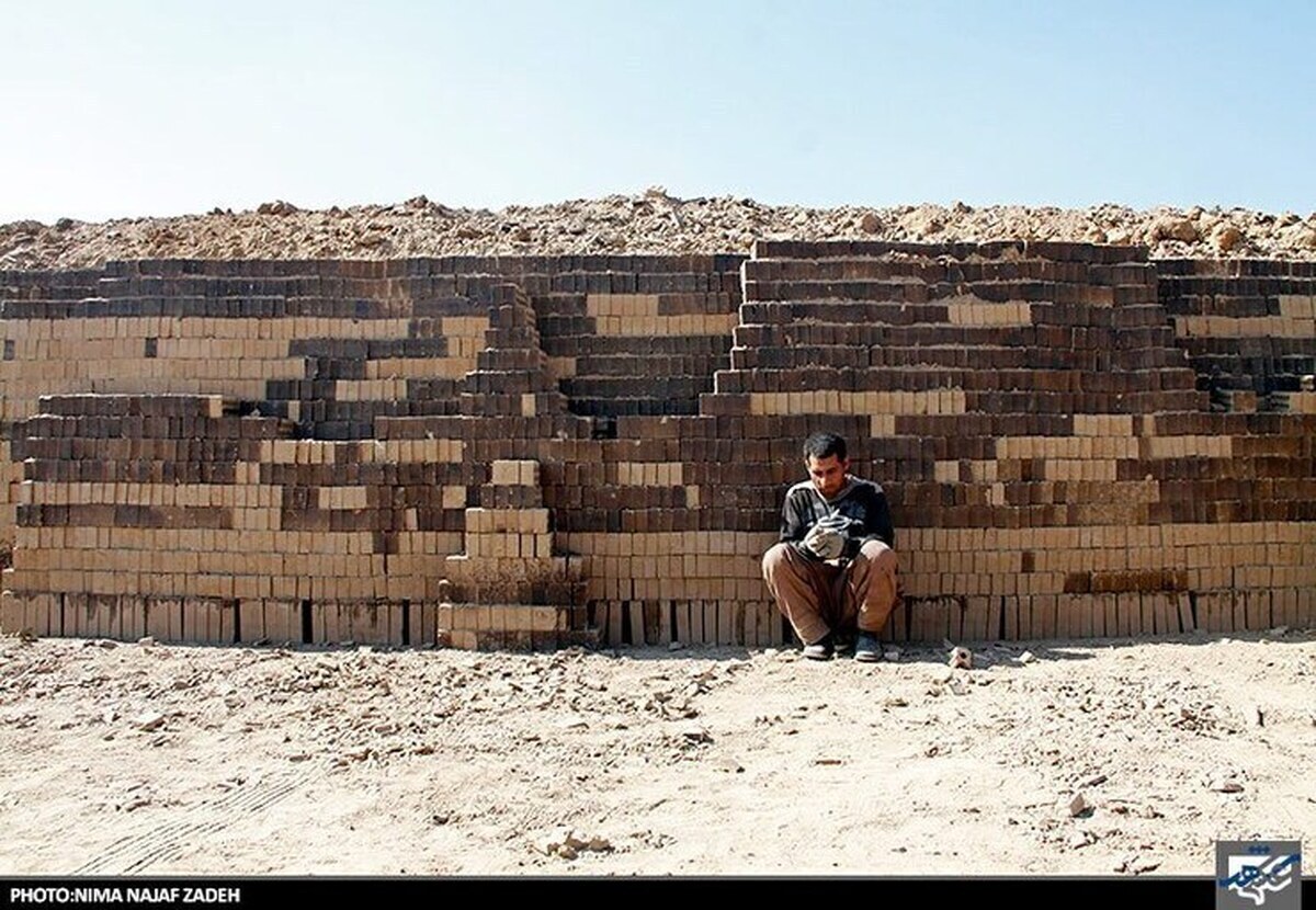 حقوق و دستمزد ۱۴۰۲ کارگران چه زمانی تعیین می‌شود؟
