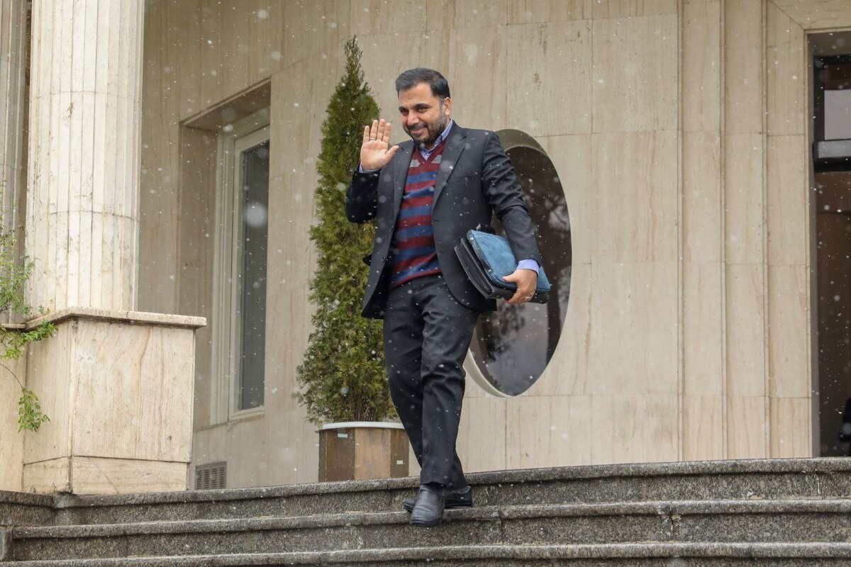 وزیر ارتباطات از مخالفت با نظر سازمان سنجش برای قطع اینترنت به شکل سراسری همزمان با برگزاری کنکور خبر داد.