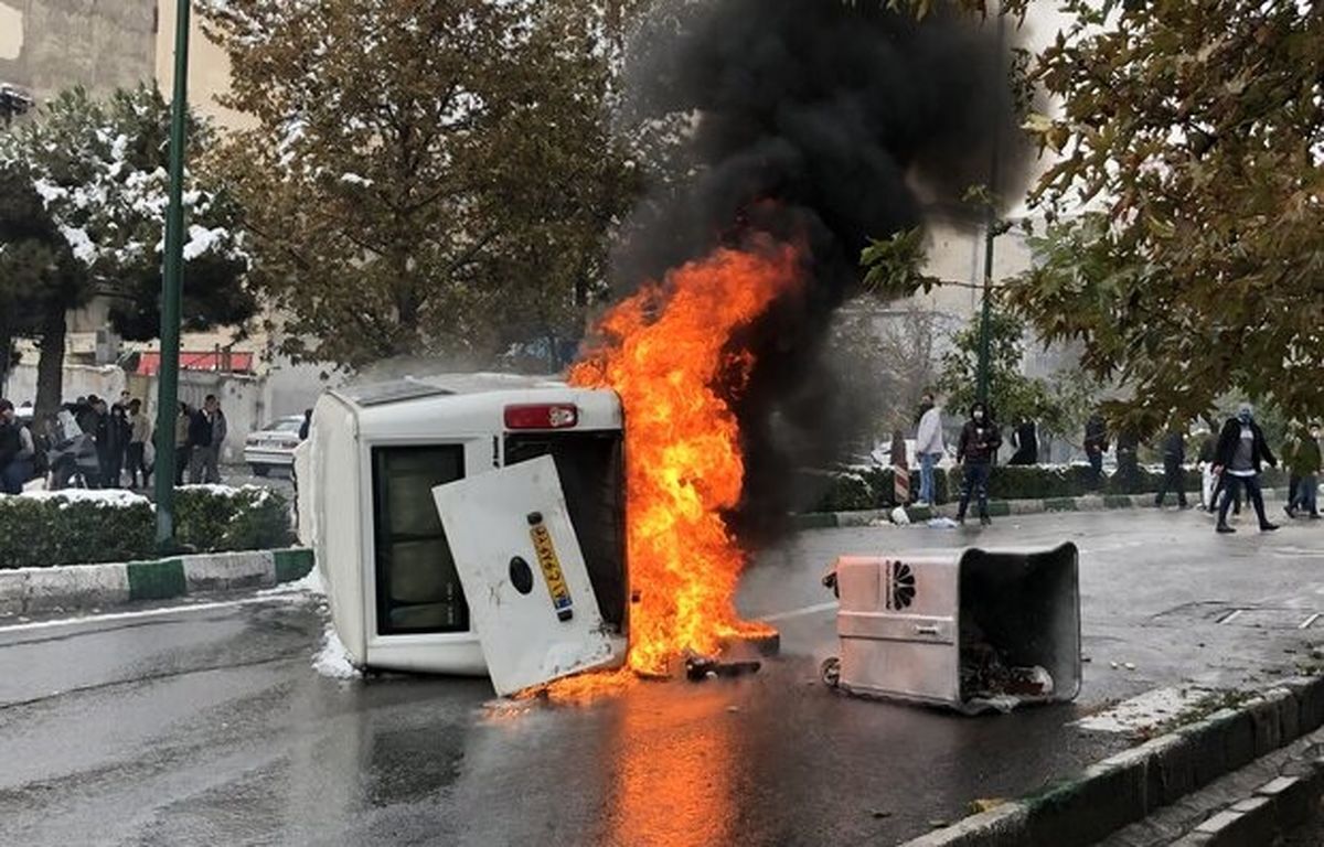 معاون امور زنان و خانواده ریاست جمهوری از آزادی زنان زندانی‌شده در اغتشاشات اخیر همزمان با روز زن خبر داد.