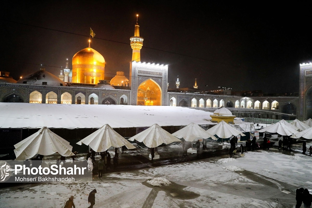 مدیر عالی حرم مطهر رضوی گفت: با توجه به برودت و سرمای شدید هوا در روز‌های اخیر و با تدابیر صورت گرفته مصرف انرژی در تاسیسات گرمایشی و روشنایی اماکن متبرکه رضوی را به حداقل رسانده‌ایم.