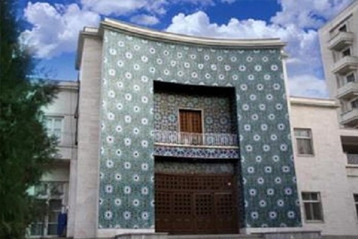 استانداری آذربایجان شرقی در اطلاعیه‌ای نحوه فعالیت ادارات، بانک‌ها و مراکز آموزشی استان را در روز دوشنبه ۲۶ دی اعلام کرد.