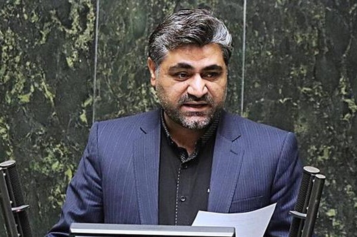 عضو کمیسیون انرژی مجلس با بیان اینکه اروپا تا ۲۰ درصد مصرف گاز خود را ذخیره‌سازی می‌کنند، به همین دلیل توانسته زمستان سرد و سخت خود را از این طریق مدیریت کند، گفت: متاسفانه میزان ذخیره‌سازی در ایران صرفا حدود یک و نیم درصد است.
