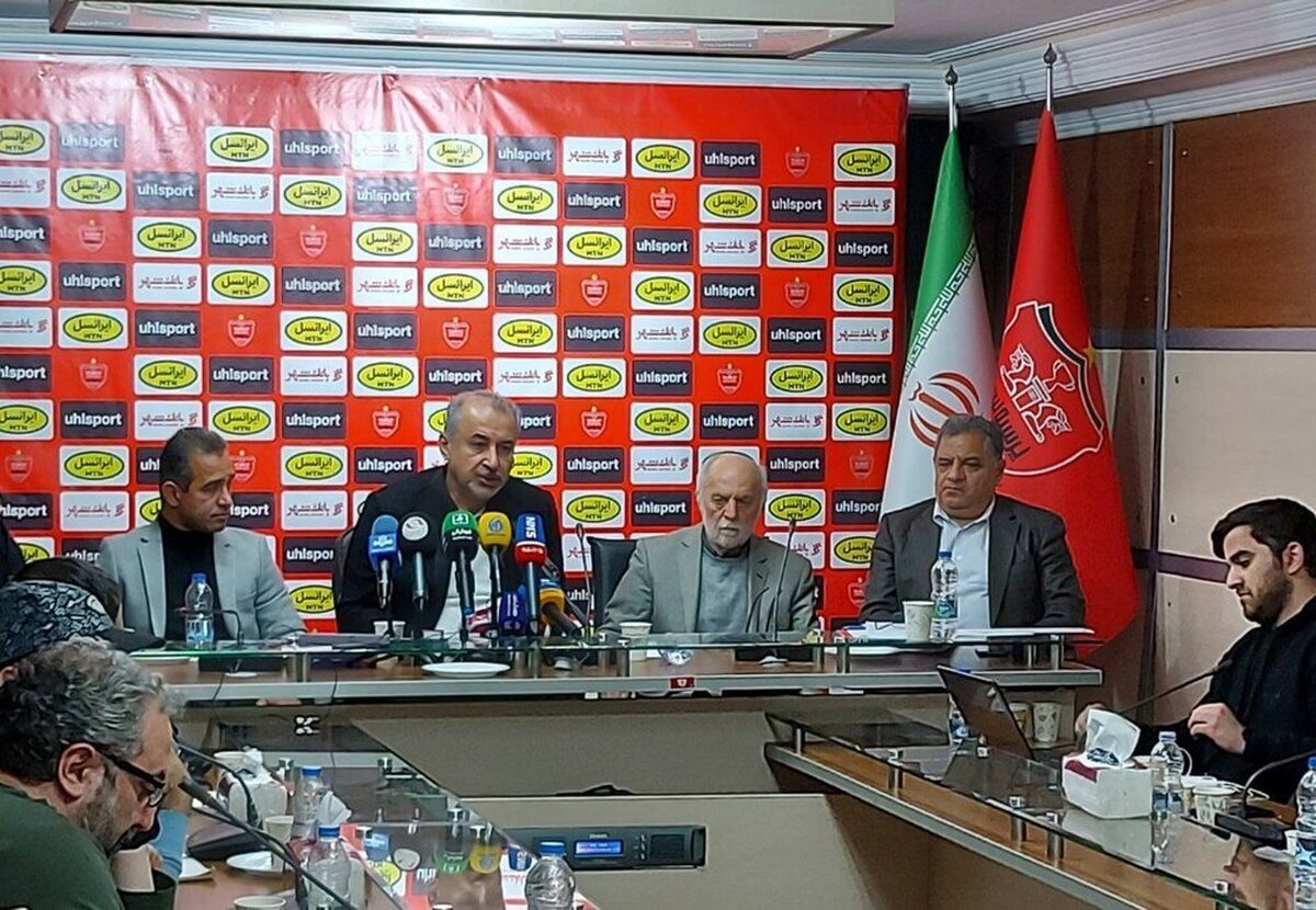 هیات مدیره باشگاه پرسپولیس هیچ اعتمادی به تیم حقوقی این باشگاه ندارد.