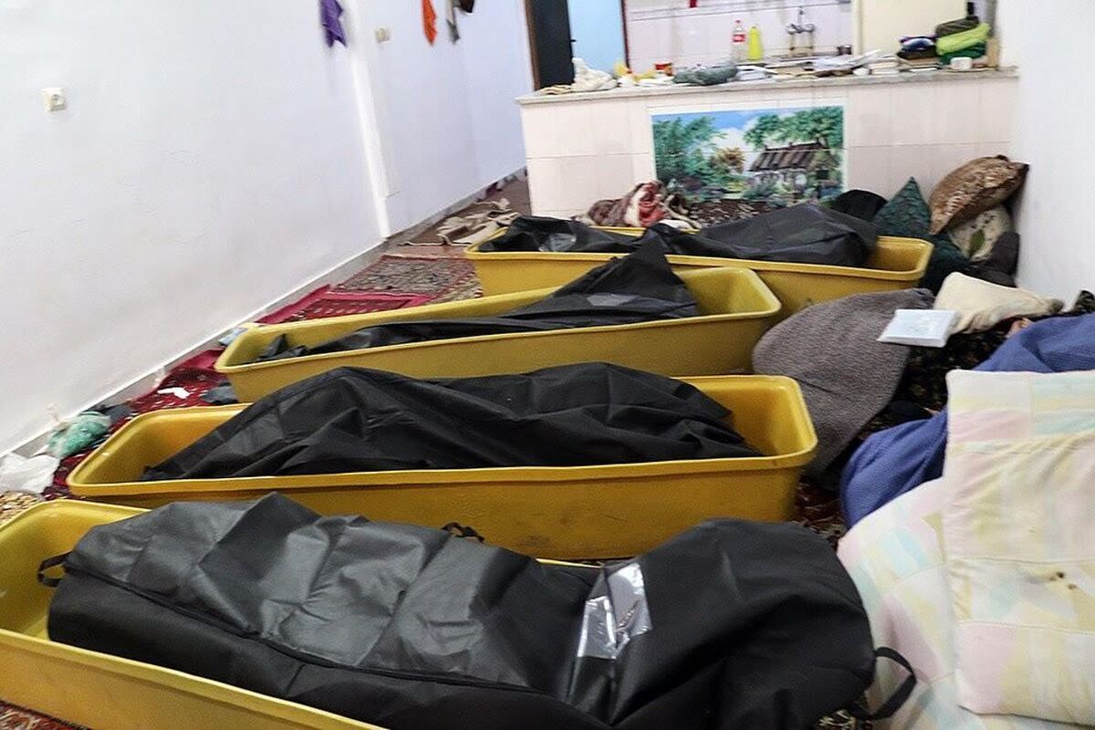 معاون عملیات آتش نشانی شهر مشهد از فوت ۵ نفر در پی نشت احتمالی گاز مونوکسید‌کربن در یک منزل مسکونی در شرق این شهر خبر داد.