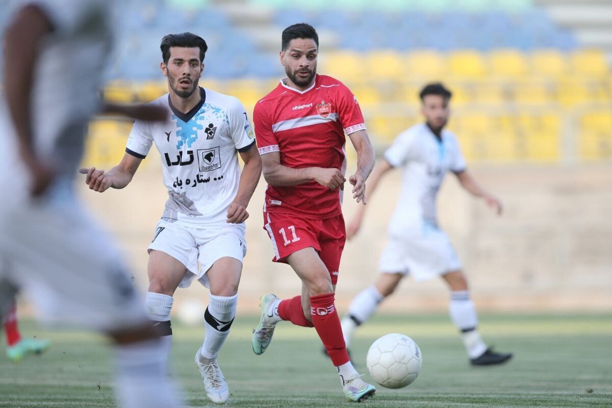 پرسپولیس از عصر یکشنبه به مصاف پیکان خواهدرفت.