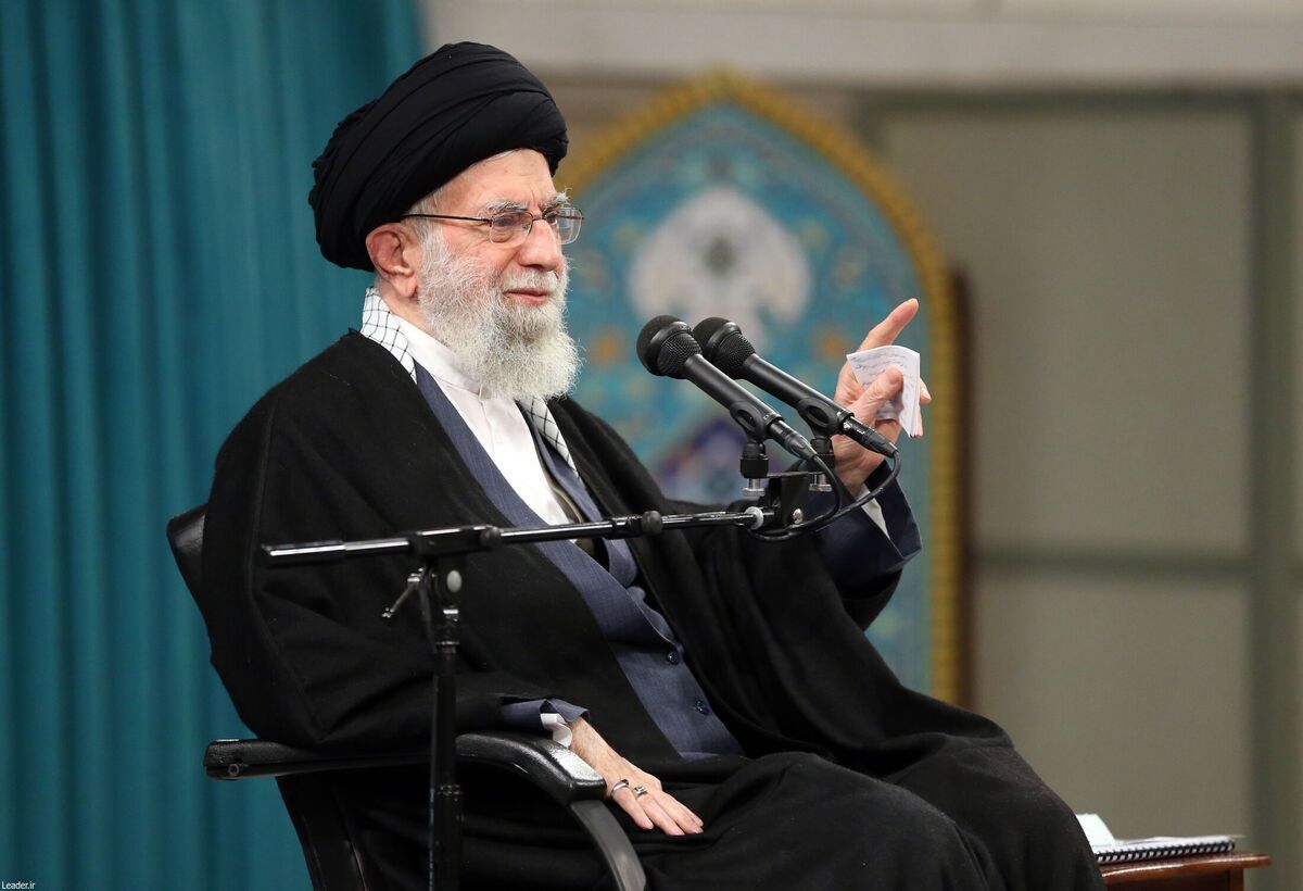 رهبر معظم انقلاب در دیدار با مردم قم فرمودند: «این کسانی که آمدند وارد اغتشاشات شدند و این‌ها را راه انداختند، هدف‌شان برطرف‌کردن ضعف‌های کشور نبود؛ هدفشان از بین بردن نقطه‌های قوّت کشور بود. این‌ها میخواستند نقاط قوّت ما را از بین ببرند.»