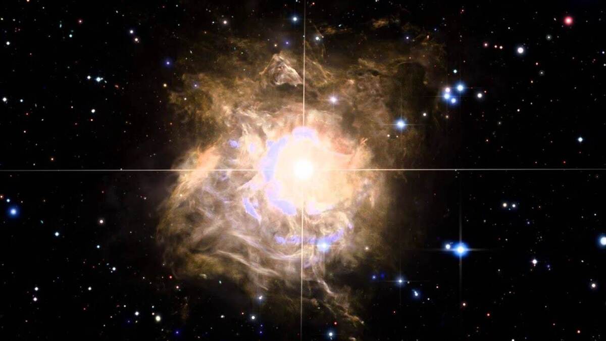 ناسا صداسازی یا سونفیکیشن (Sonification) جدیدی را منتشر کرده است که ستاره عظیم RS Puppis را نشان می‌دهد، براساس تصویری که توسط تلسکوپ فضایی هابل گرفته شده، این سونفیکیشن یک راه شنیداری برای تجربه تصویر این ستاره غول پیکر ارائه می‌کند.