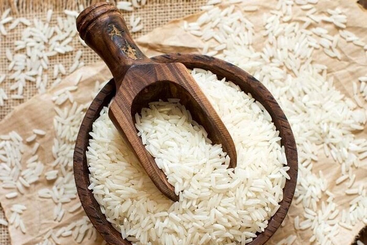رئیس اتحادیه برنج فروشان بابل از ارسال  ۲ تا ۳ کانتینر برنج‌های کیفی شمال کشور از ایران به روسیه خبر داد