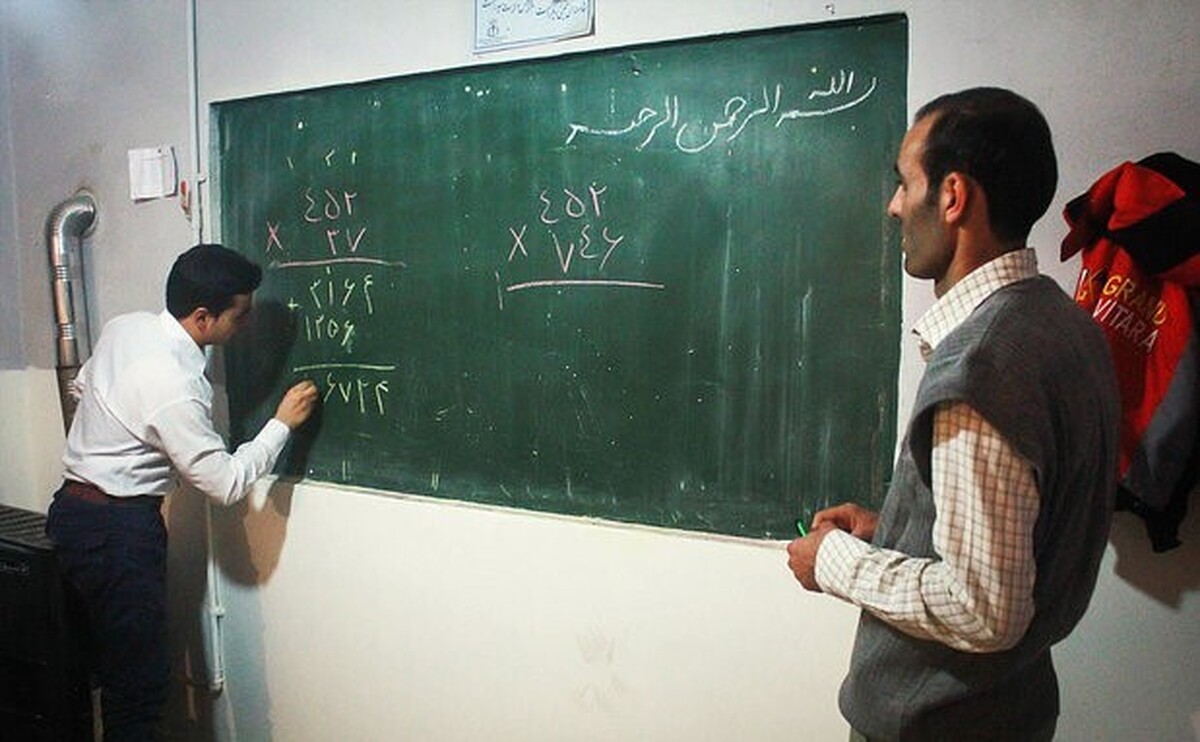 معاون سوادآموزی اداره کل آموزش و پرورش خراسان رضوی از افزایش تعداد بی‌سوادان ساکن در حاشیه شهر مشهد خبر داد.