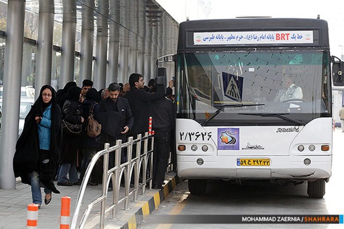 مدیرعامل سازمان اتوبوسرانی شهرداری مشهد از سرویس‌دهی رایگان اتوبوسرانی در روز‌های ۹ و ۱۰ دی‌ماه خبرداد.