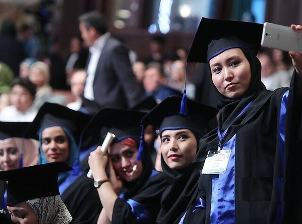 یک عضو کمیسیون آموزش، تحقیقات و فناوری مجلس شورای اسلامی با بیان اینکه اسلام برای تحصیل تفاوتی بین زن و مرد قائل نشده، گفت: امکان ادامه تحصیل برای بانوان افغانستانی به صورت مجازی و حضوری وجود دارد.