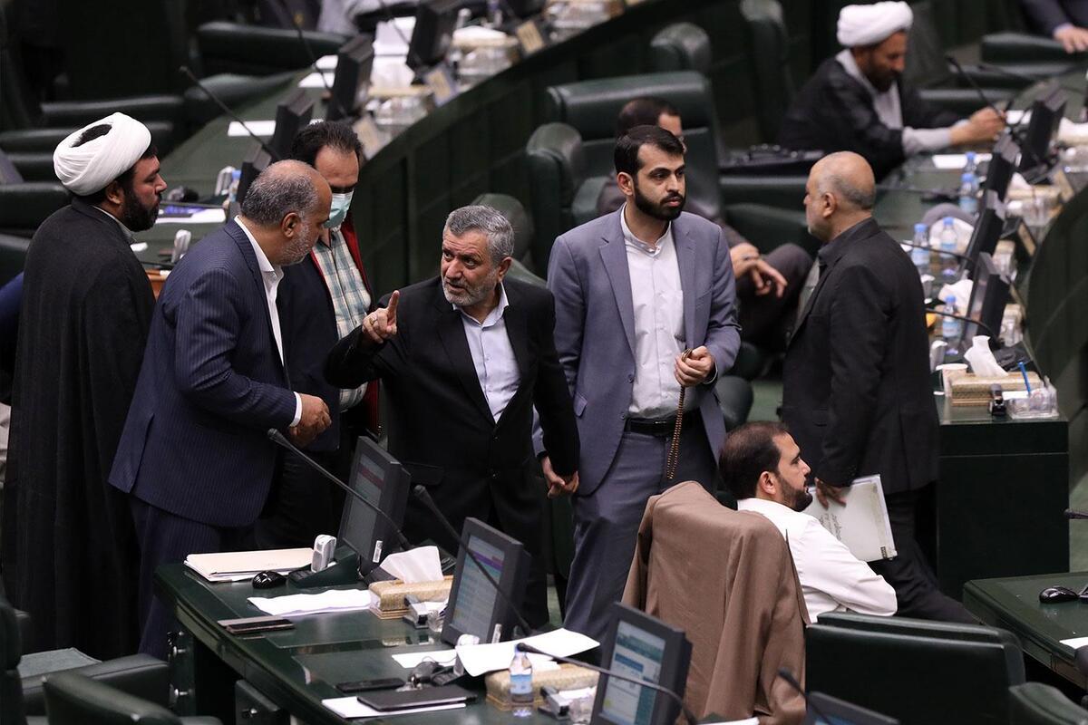 کمیسیون‌های تخصص مجلس شورای اسلامی در هفته جاری به بررسی تبصره‌ها و احکام لایحه بودجه سال ۱۴۰۲ کل کشور می‌پردازند.