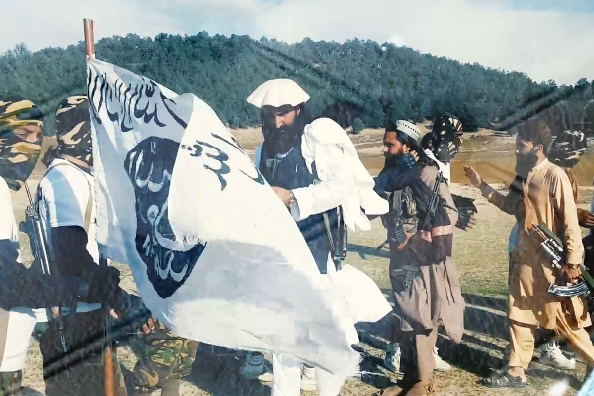 رسانه‌های پاکستانی گزارش دادند طالبان خواستار مذاکره و گفت و گوی مقامات پاکستان با تحریک طالبان پاکستانی شده اند.
