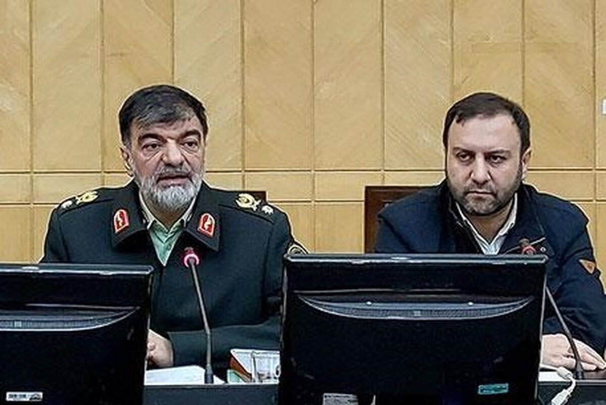 نایب رئیس فراکسیون انقلاب اسلامی مجلس شورای اسلامی گفت: در جلسه امروز و در ایام بررسی بودجه ۱۴۰۲ سردار رادان با حضور در فراکسیون اکثریت مجلس، گزارشی از برنامه‌های آتی فراجا و نیاز‌ها و مطالبات این نیرو ارائه کرد.