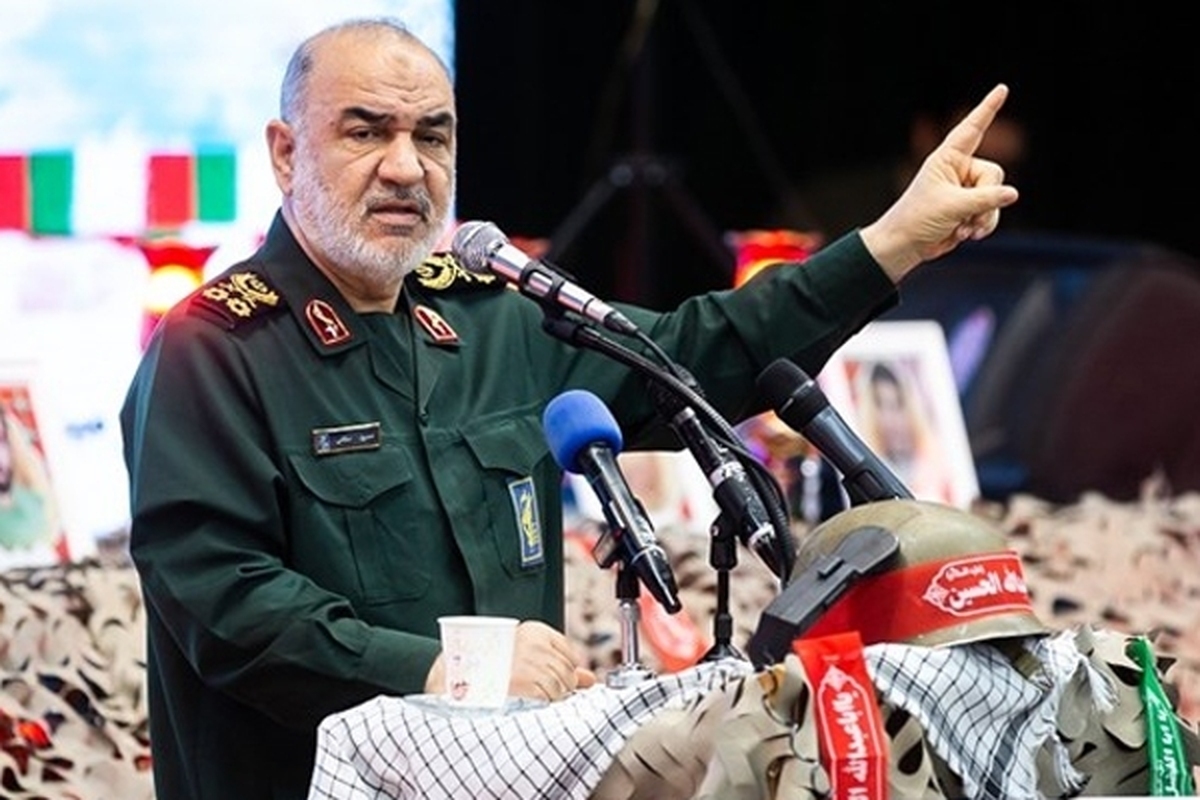 فرمانده کل سپاه گفت: خرمشهرهای امروز در فضای مجازی است و جنگ امروز در ورای مرزهای زمینی و دریایی بوده و جنگ امروز در فضای مجازی است.