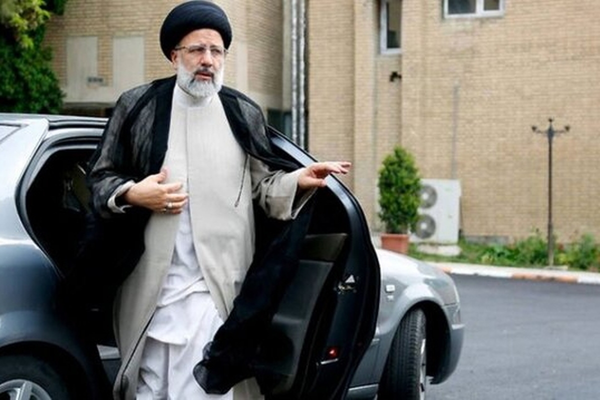 در ادامه بازدیدهای میدانی از شهرستانهای استان تهران، رئیس‌جمهور با حضور در مرکز بخش فشافویه وارد شهرستان ری شد.