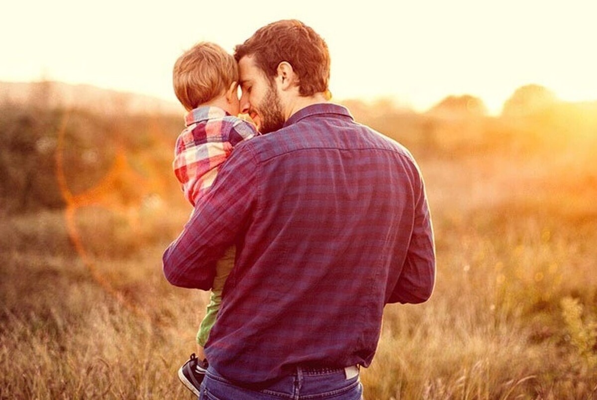 آهنگ‌ها و ترانه‌های ویژه روز پدر و روز مرد را اینجا گوش کنید.