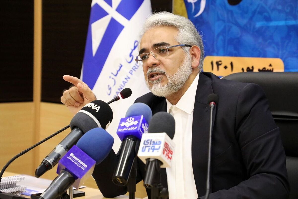  رئیس سازمان خصوصی‌سازی گفت: هیئت عالی مولدسازی دارایی‌های دولت در مقابل جرایم شخصی و عدم تطبیق عملکرد، مصونیت ندارند.