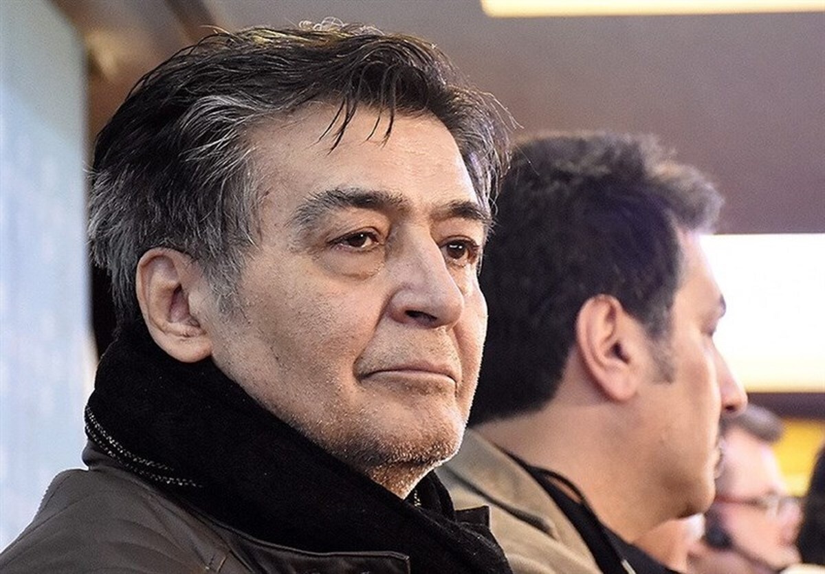 رضا رویگری از اواخر دهه ۴۰ بازیگر بود. تئاتر کار می‌کرد و کمابیش برابر دوربین حاضر می‌شد. اما پس از این اثر، دست کم تا دهه ۶۰ او را به خواننده سرودالله الله می‌شناختند.
