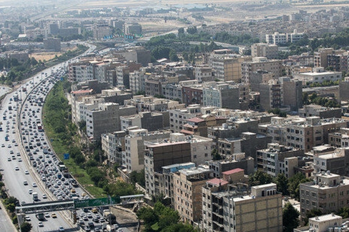 طبق اعلام مرکز آمار، نرخ تورم سالانه دی ماه امسال آپارتمان‌های مسکونی شهر تهران به ٤٠,٦ درصد رسیده است که نسبت به همین اطلاع در ماه قبل (٣٧.١ درصد)، ٣.٥ واحد درصد افزایش داشته است.