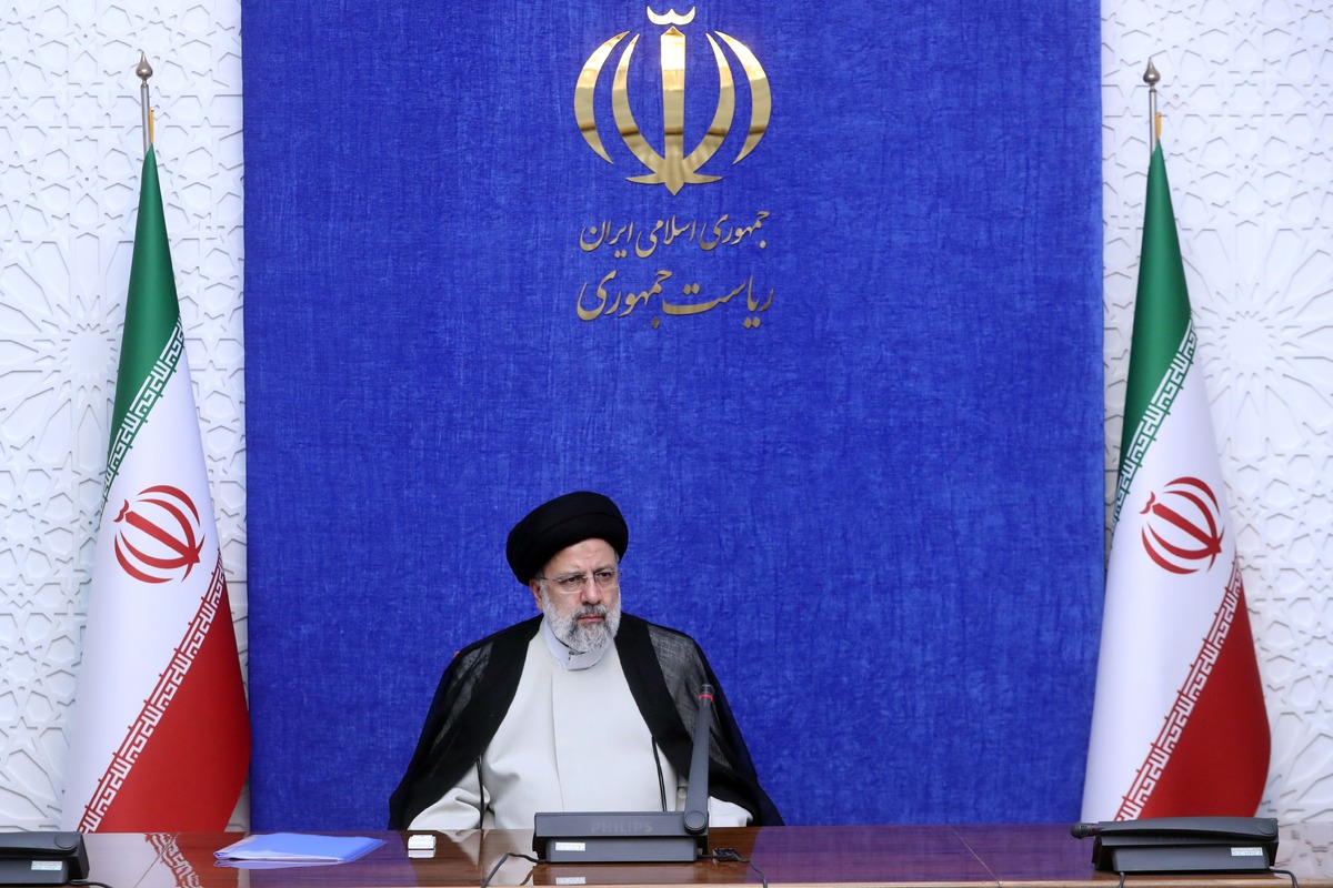 اعضای ستاد هماهنگی اقتصادی کلیات طرح دولت برای اصلاح ساختار بودجه کشور را مورد بحث و بررسی قرار دادند.