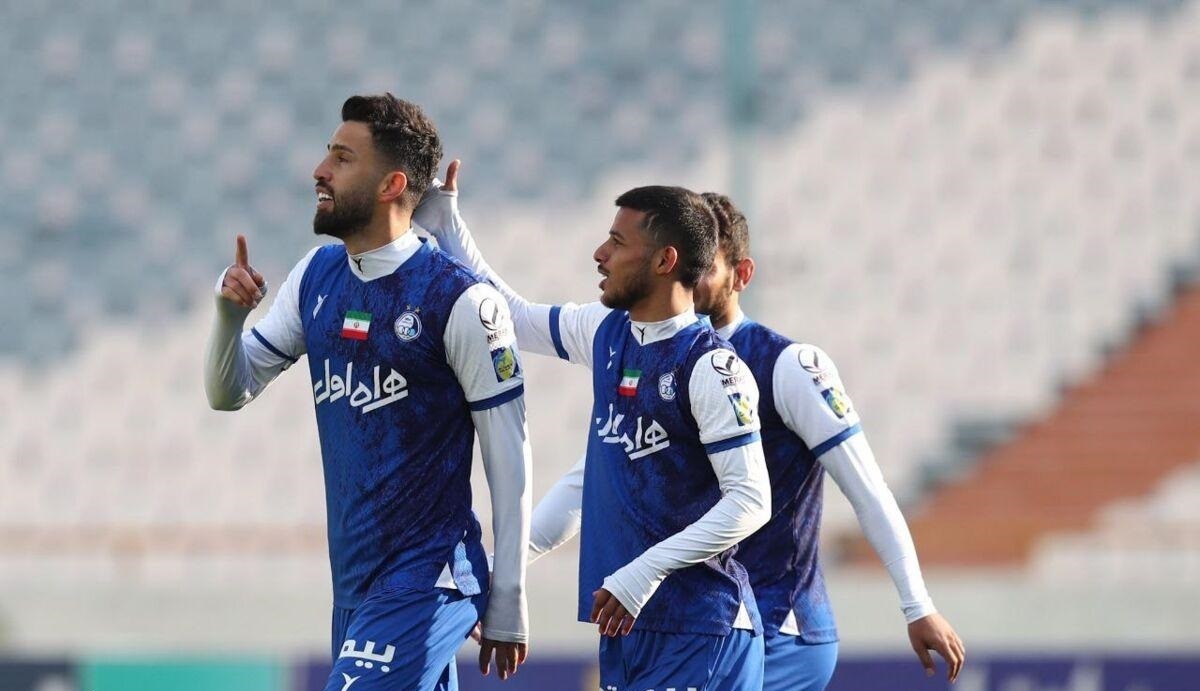 آرش رضاوند، هافبک میانی استقلال مدعی شده درجریان بازی با نفت مسجد سلیمان هیچ درگیری با مهدی قایدی نداشته است.