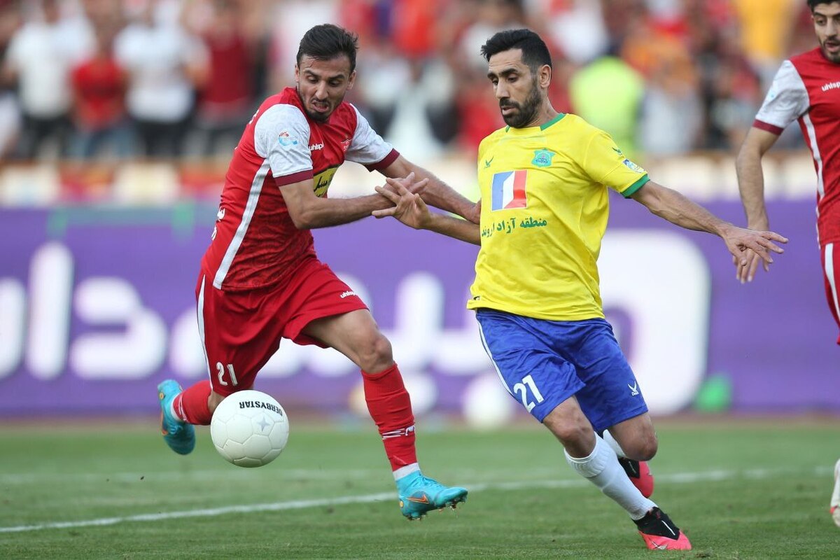 پرسپولیس موفق شد صنعت نفت آبادان را شکست دهد.