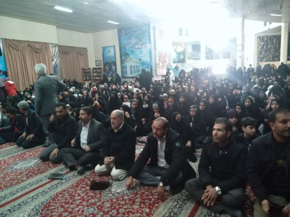 ۴ هزار و ۵۰۰ دانش آموز زیارت اولی تا پایان سال از سراسر کشور به مشهد مشرف می‌شوند.