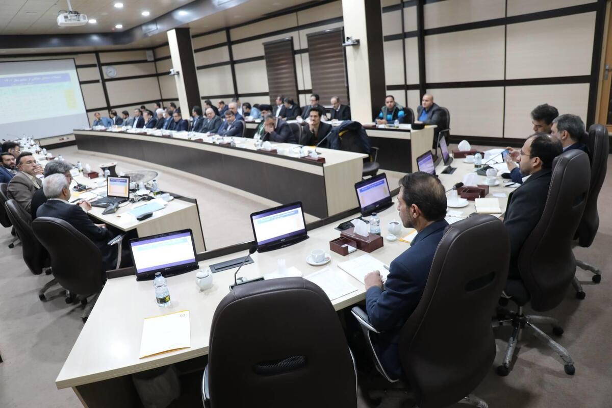 معاون هماهنگی امور اقتصادی استانداری خراسان رضوی، صبح امروز با تاکید بر اینکه اشتغال خط قرمز ماست گفت: برای پرداخت تسهیلات اشتغال آفرینی ۶ هفته، زمان کار رسمی دارید که تعهد خود را انجام دهید.