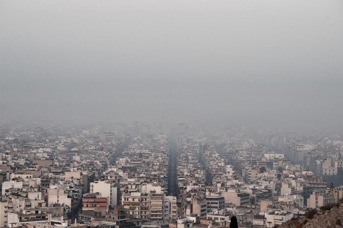 براساس مطالعات انجام شده، آلودگی هوا روی بدن انسان اثرات منفی فراوانی دارد، در این اینفوگرافی به چند مورد از آنها اشاره می‌کنیم.