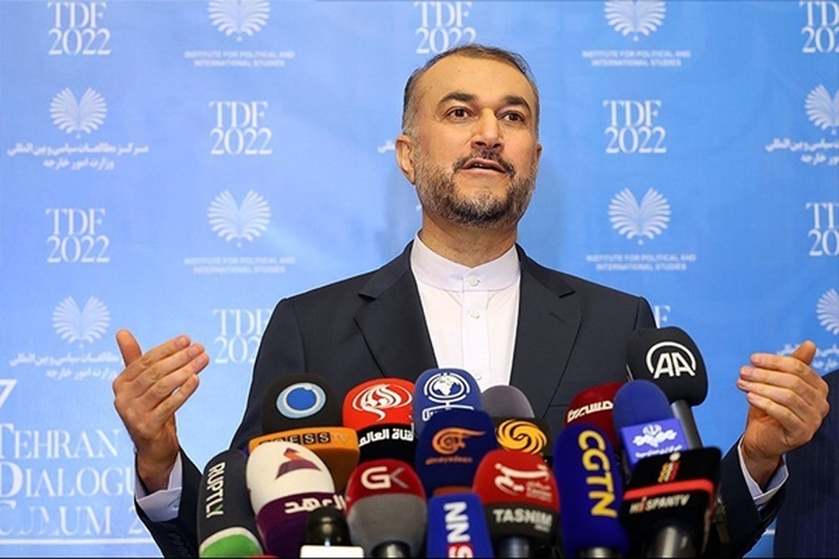 وزیر خارجه کشورمان گفت: ما در مسیر دستیابی به توافق، گام‌هایی را تعریف کرده‌ایم و فکر می‌کنیم در آینده‌ای نزدیک یکی از این گام‌ها عملیاتی می‌شود.