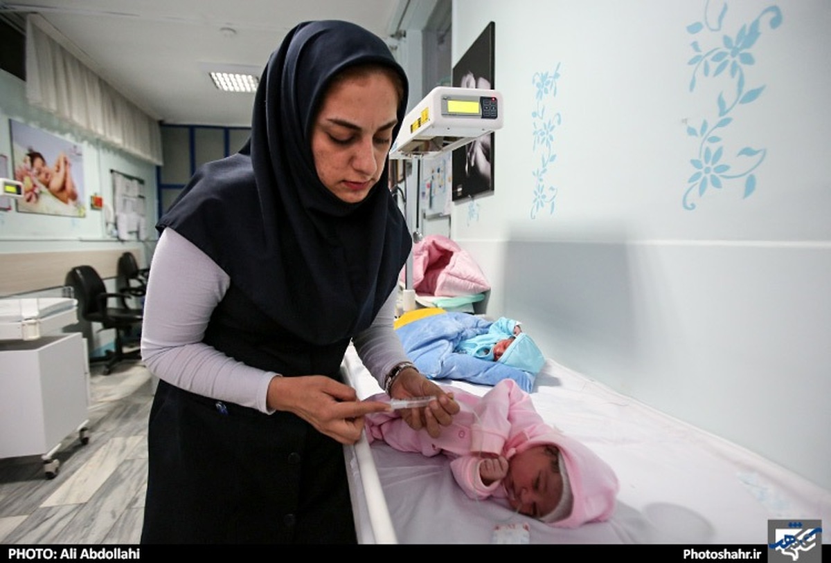 معاون بهداشت وزارت بهداشت، درمان و آموزش پزشکی از اهمیت نقش بهورزان در مراقب‌های سلامت گفت.