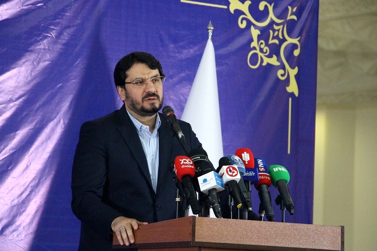 وزیر راه و شهرسازی گفت: دولت از مدیریت شهری در ساماندهی حاشیه شهر مشهد حمایت می‌کند.