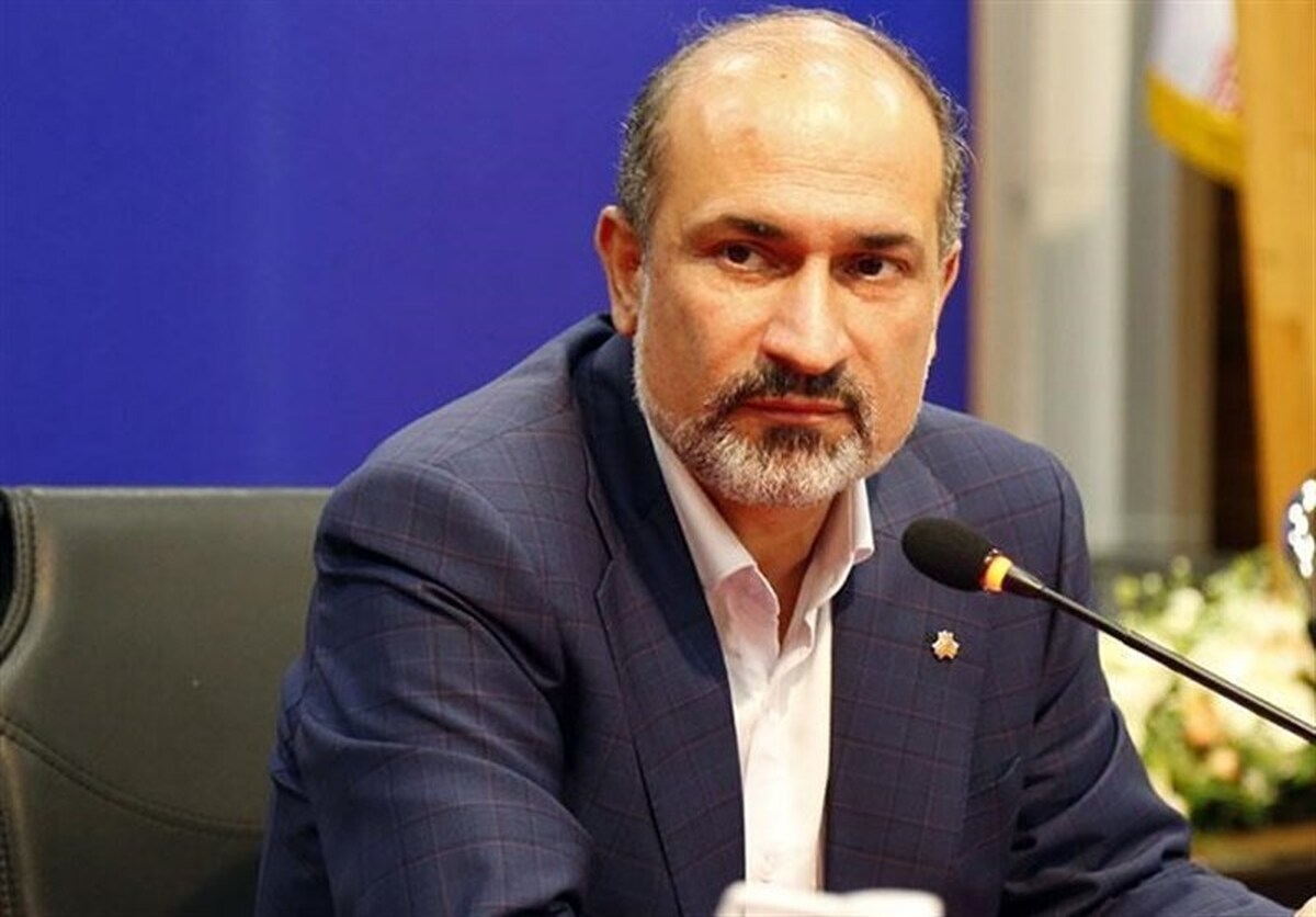 رئیس هیات مدیره گروه خودروسازی سایپا با اشاره به سفر مدیرعامل سایپا به کشور چین به منظور توسعه همکاری‌ها گفت: برخی مخالفین شایعه جابجایی مدیرعامل گروه را مطرح کرده‌اند که این موضوع صحت ندارد.