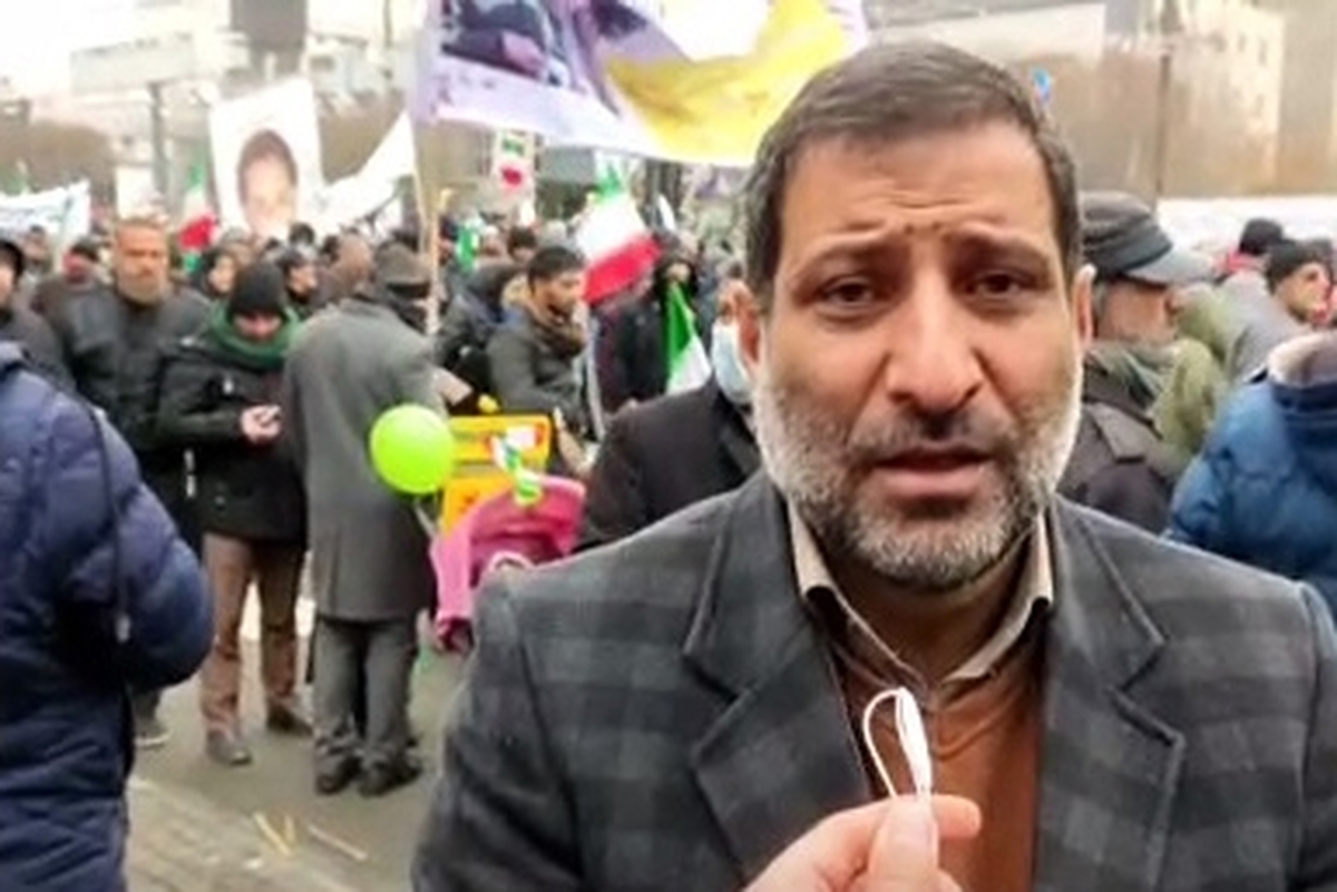 فرماندار مشهد در حاشیه راهپیمایی ۲۲ بهمن ۱۴۰۱ گفت: مردم مشهد باشکوه‌تر از سال‌های قبل به راهپیمایی آمدند و شعار مرگ بر آمریکا سر می‌ده که آرمانی‌ترین شعار انقلاب اسلامی است.
