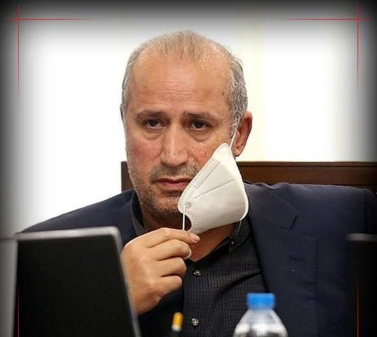رئیس فدراسیون فوتبال برای انتخاب سرمربی جدید تیم ملی دچار سرگیجه شدید شده است.