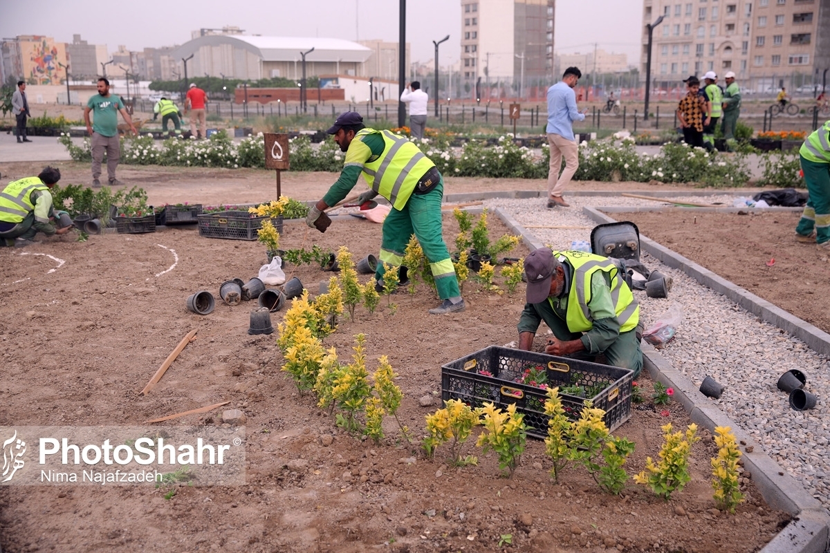 رئیس انجمن صنفی پیمانکاران فضای سبز، کشاورزی و منابع طبیعی استان خراسان رضوی گفت: اهمیت فضای سبز شهری بر کسی پوشیده نیست و حفظ و نگهداری آن نیاز ویژه است. آموزش در این مسئله ایفای نقش می‌کند. 