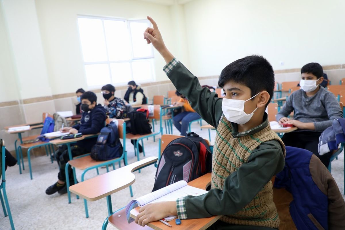 نحوه فعالیت آموزشی کلیه مدارس استان چهارمحال و بختیاری با توجه به بارش برف و لغزندگی معابر در روز چهارشنبه ۲۶ بهمن ماه اعلام شد.