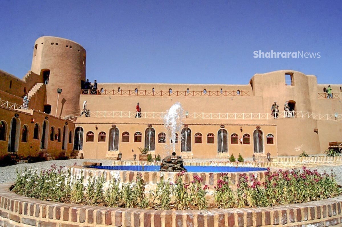 امروز می‌خواهیم برای دیدن یکی از بناهای تاریخی استان خراسان جنوبی به شهر زیبای بیرجند سفر کنیم.